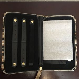 Black and Gold Striped Travel Jewelry Organizer